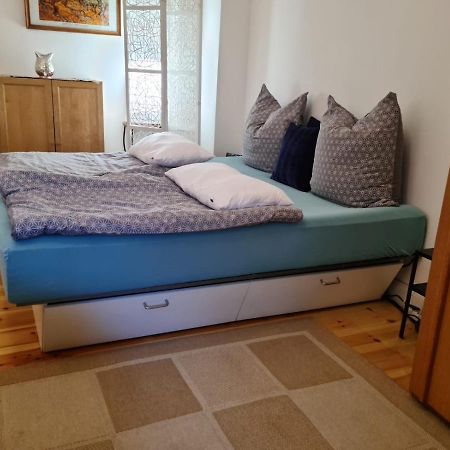 Fewo Garten - Eigener Eingang- Wlan-Parkplatz,Netflix, Terrasse,Doppelbett Und Schlafcouch Oberhausen  Exterior foto