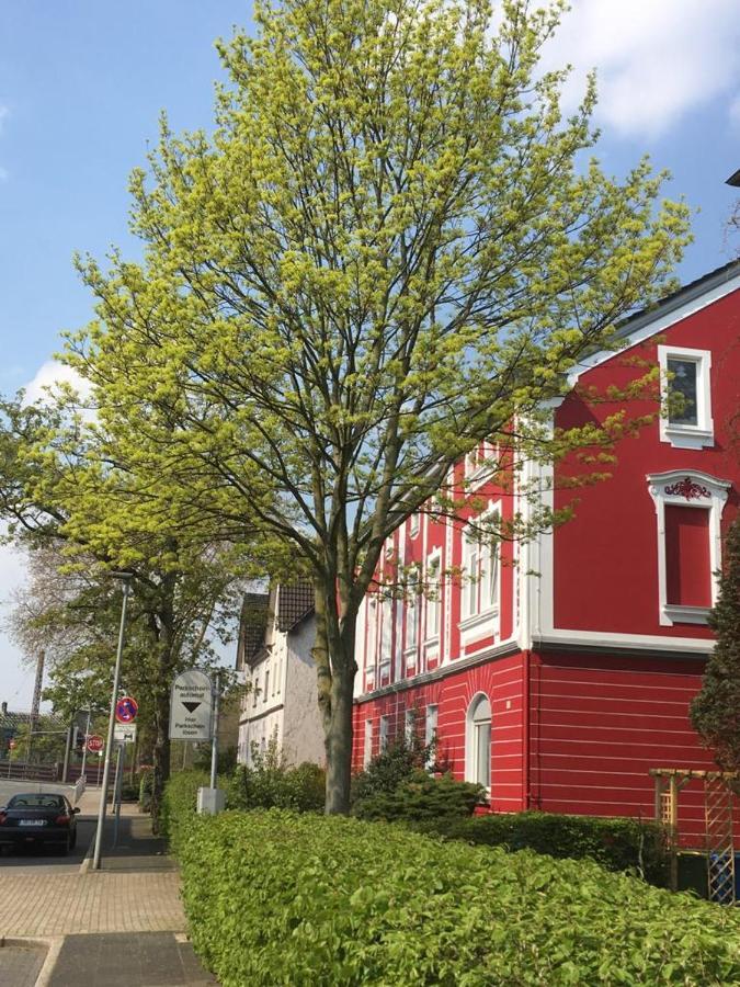 Fewo Garten - Eigener Eingang- Wlan-Parkplatz,Netflix, Terrasse,Doppelbett Und Schlafcouch Oberhausen  Exterior foto