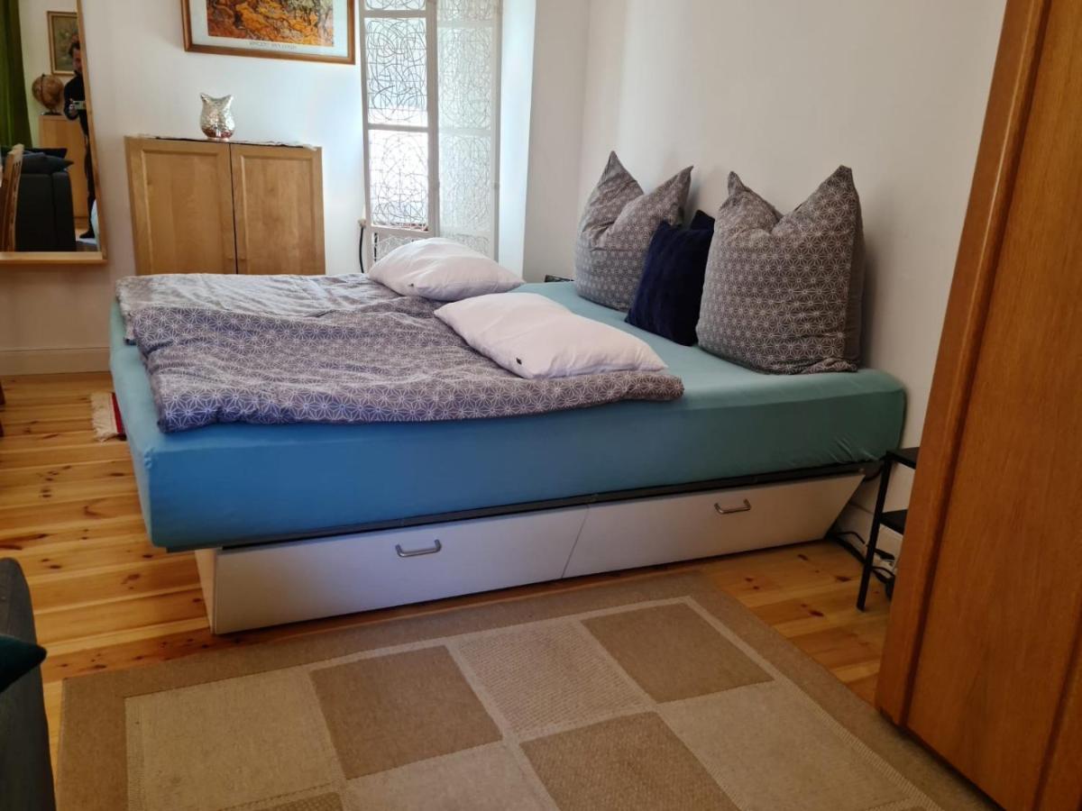 Fewo Garten - Eigener Eingang- Wlan-Parkplatz,Netflix, Terrasse,Doppelbett Und Schlafcouch Oberhausen  Exterior foto